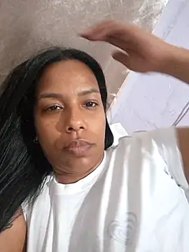 ebonylatinlust online show from May 2026 10:36:02 PM