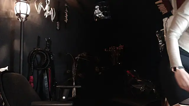 Snapshot of SabaTheCourtesan chatting on October 2025 05:00:02 AM SabaTheCourtesan online show from October 2025 05:00:02 AM