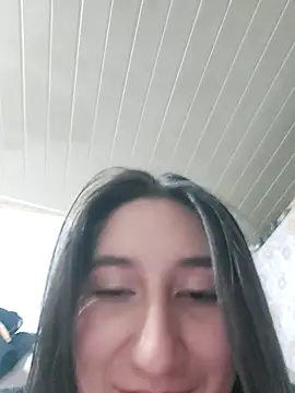 Snapshot of LunaBaby- chatting on October 2025 11:38:01 PM LunaBaby- online show from October 2025 11:38:01 PM