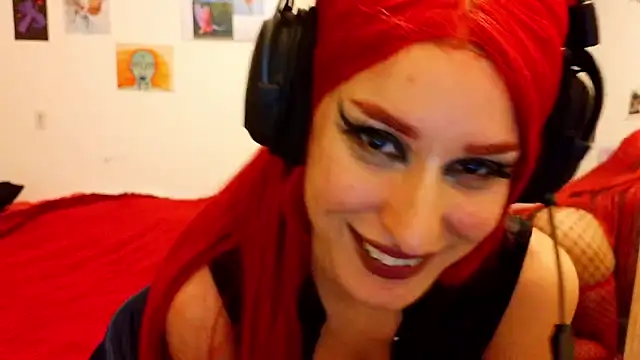 Snapshot of kendrafarq chatting on May 2026 05:16:02 AM kendrafarq online show from May 2026 05:16:02 AM