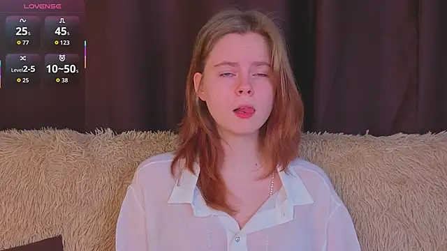 JulietteRain online show from December 2025 05:22:02 PM