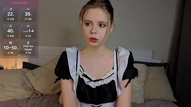 JulietteRain online show from March 2026 06:07:01 PM