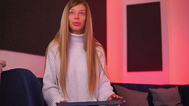 EllieRedd online show from January 2026 04:15:01 AM