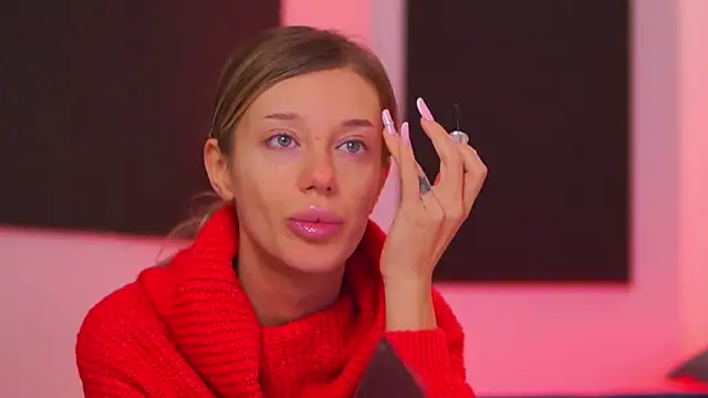 EllieRedd online show from January 2026 04:15:01 AM