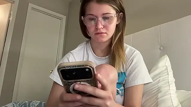 Riley ray69 online show from April 2026 03:34:02 PM