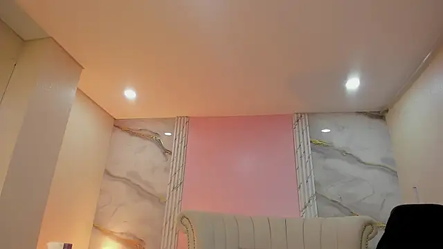 EmmaStonns online show from May 2026 12:24:01 PM