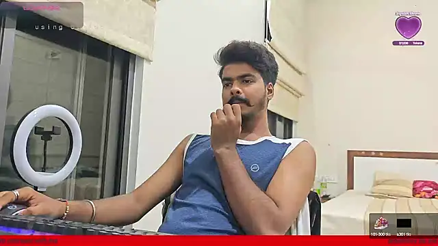 Snapshot of mrbuddy85 chatting on October 2025 05:23:02 PM mrbuddy85 online show from October 2025 05:23:02 PM