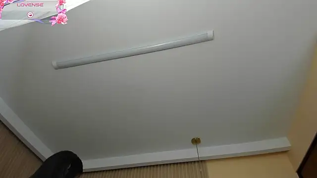 Snapshot of angel_ponce chatting on February 2026 07:07:01 PM angel ponce online show from February 2026 07:07:01 PM