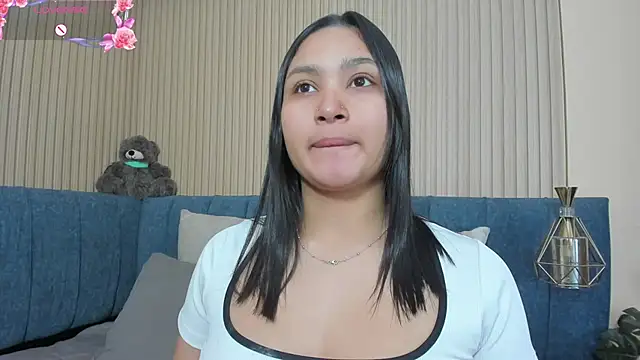 Snapshot of angel_ponce chatting on February 2026 07:07:01 PM angel ponce online show from February 2026 07:07:01 PM