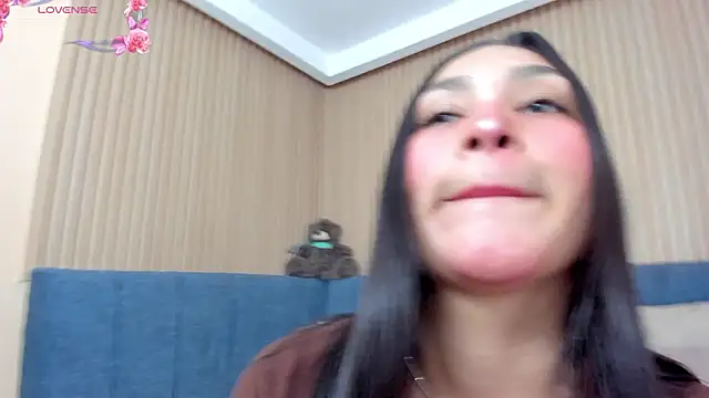 Snapshot of angel_ponce chatting on February 2026 07:14:02 PM angel ponce online show from February 2026 07:14:02 PM