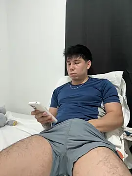 Snapshot of Axel_es chatting on February 2026 08:18:01 PM Axel es online show from February 2026 08:18:01 PM