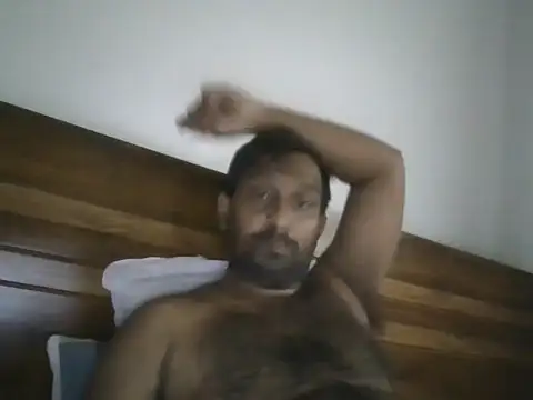 Snapshot of Chathutharu chatting on November 2025 01:19:01 AM Chathutharu online show from November 2025 01:19:01 AM