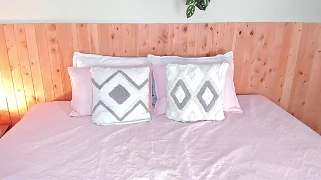 CloehSmiith online show from February 2026 11:13:01 AM