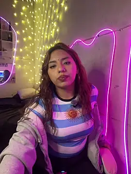 SoftLady S33 online show from June 2026 02:09:01 AM