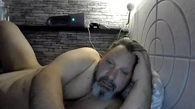 Snapshot of BigMan738@xh chatting on May 2026 10:27:01 PM BigMan738xh online show from May 2026 10:27:01 PM