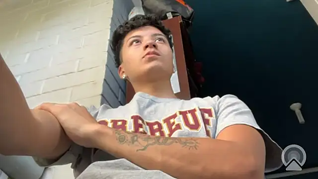 feeelipe2007 online show from February 2026 10:17:02 PM