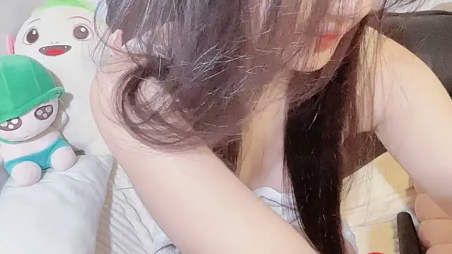 LINNIE05 online show from January 2026 09:56:01 AM