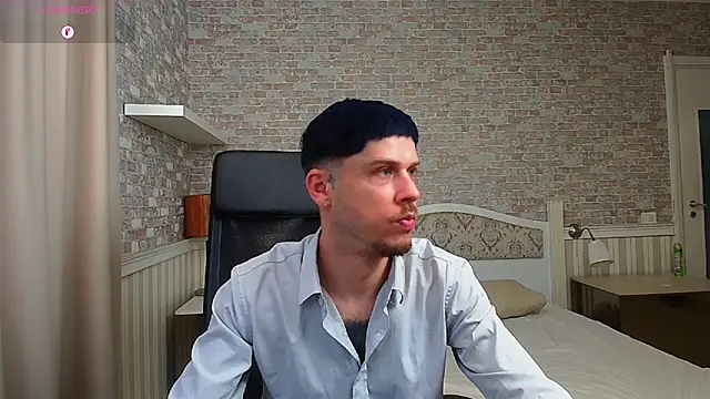 Snapshot of JonahShaw chatting on May 2026 04:51:02 AM JonahShaw online show from May 2026 04:51:02 AM