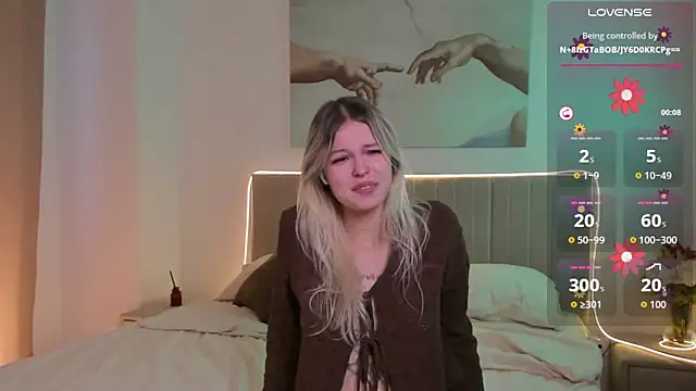 Lisa Blossom online show from September 2025 06:04:02 AM