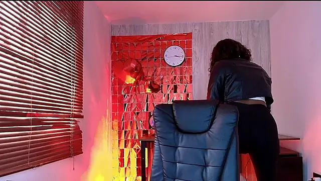 ArianaBeake online show from February 2026 08:16:01 PM