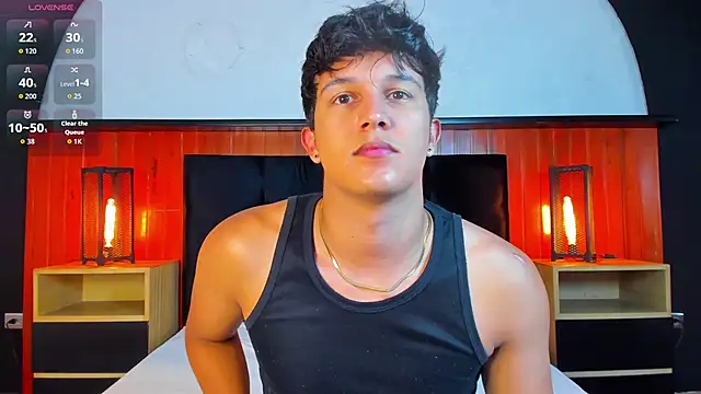 Snapshot of Leo_Savage_ chatting on May 2026 04:06:01 AM Leo Savage online show from May 2026 04:06:01 AM