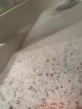 Snapshot of VersautundGeil00 chatting on March 2026 07:03:01 PM VersautundGeil00 online show from March 2026 07:03:01 PM