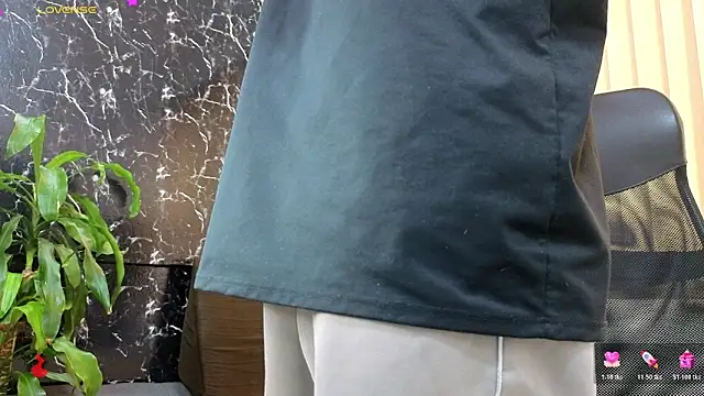 Alexander ferre online show from March 2026 01:29:02 PM