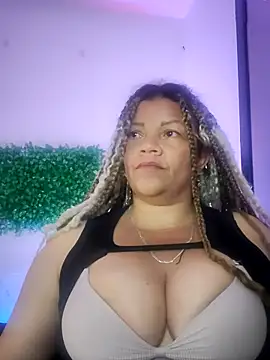 Eva Luxei online show from January 2026 09:03:02 AM