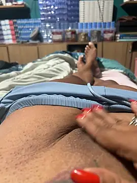 Snapshot of ju_muniz01 chatting on March 2026 07:43:01 AM ju muniz01 online show from March 2026 07:43:01 AM