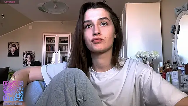 DarlineBrustera online show from April 2026 02:03:01 PM