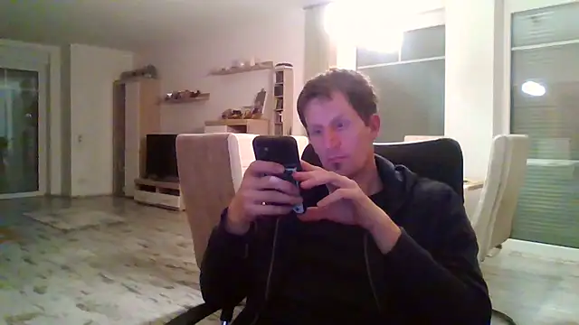 Snapshot of Trockenbau chatting on November 2025 07:24:01 PM Trockenbau online show from November 2025 07:24:01 PM