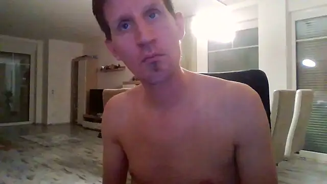 Snapshot of Trockenbau chatting on December 2025 07:11:01 PM Trockenbau online show from December 2025 07:11:01 PM