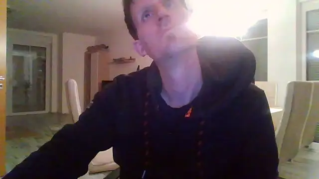 Snapshot of Trockenbau chatting on March 2026 07:42:01 PM Trockenbau online show from March 2026 07:42:01 PM