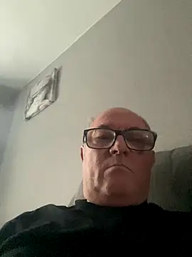 Snapshot of naughtygrandad1 chatting on October 2025 07:03:02 AM naughtygrandad1 online show from October 2025 07:03:02 AM