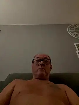 Snapshot of naughtygrandad1 chatting on October 2025 06:23:01 AM naughtygrandad1 online show from October 2025 06:23:01 AM