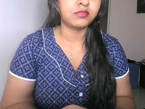 Snapshot of its_me_Rashmi chatting on September 2025 05:57:02 PM its me Rashmi online show from September 2025 05:57:02 PM