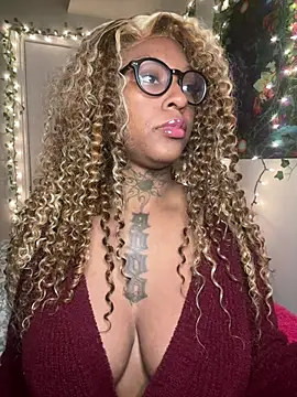 MistiSavannah online show from April 2026 10:58:01 AM