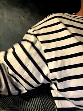 icefun1109 online show from November 2025 04:14:02 PM