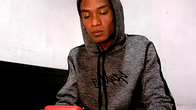 Snapshot of Noah_Miller7 chatting on October 2025 08:12:01 AM Noah Miller7 online show from October 2025 08:12:01 AM