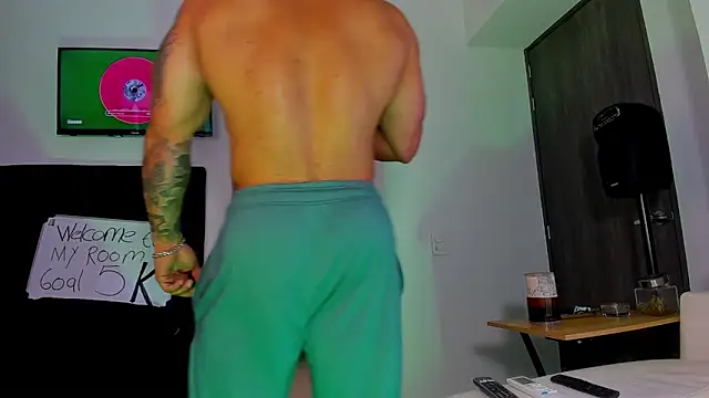 Andrew Johnnson online show from October 2025 05:44:02 PM