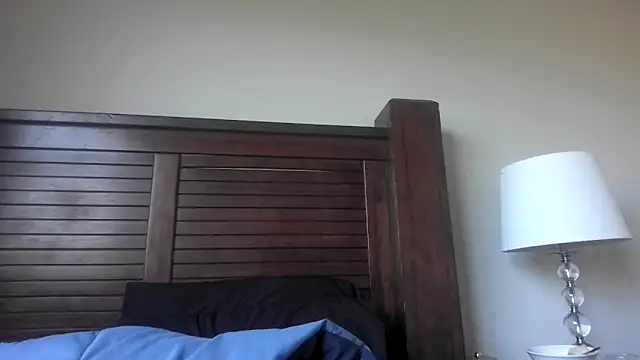 Marlowlovee online show from September 2025 03:12:02 PM