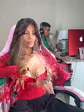 Sarajames online show from November 2025 03:34:02 PM