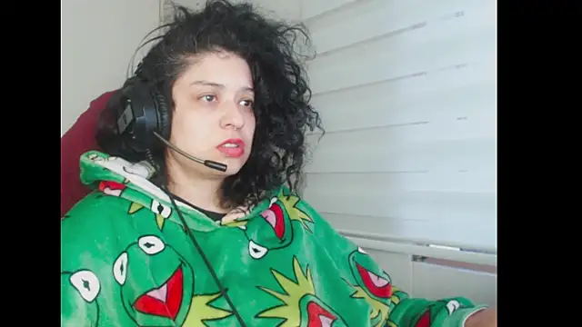 miss carmila1 online show from September 2025 10:46:02 PM