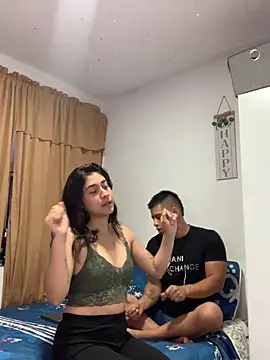 Snapshot of miaftmax chatting on February 2026 03:32:02 PM miaftmax online show from February 2026 03:32:02 PM