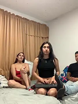 Snapshot of miaftmax chatting on February 2026 06:28:02 PM miaftmax online show from February 2026 06:28:02 PM