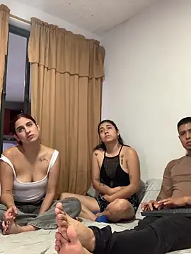 Snapshot of miaftmax chatting on February 2026 07:10:01 PM miaftmax online show from February 2026 07:10:01 PM