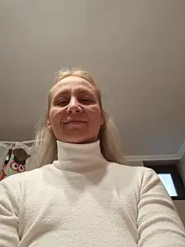 merlyn4 online show from November 2025 07:54:01 AM