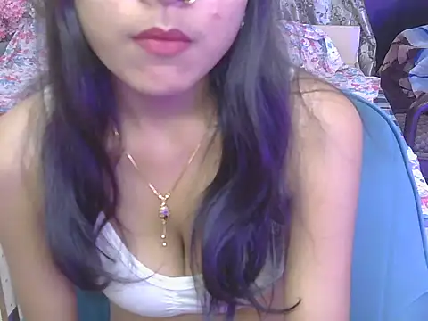 hoty-priya online show from March 2026 05:44:01 AM