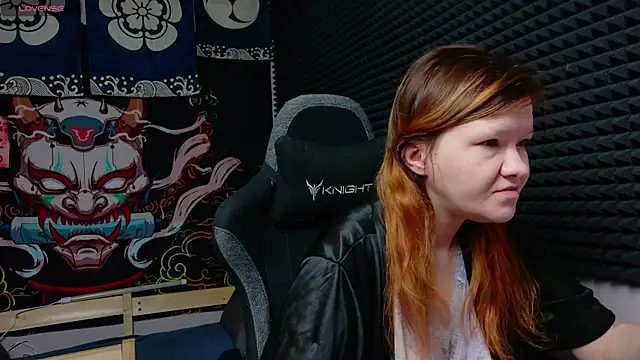 Nora lovvvv online show from December 2025 10:22:01 AM