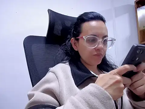 dalila macherano1 online show from September 2025 07:17:02 PM